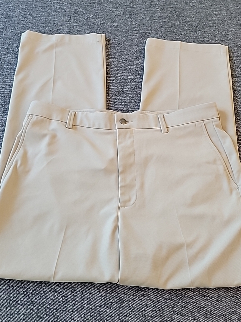 Callaway Pants Men's 36x30 Performance Golf Chinos Straight Leg Flat Front Khaki